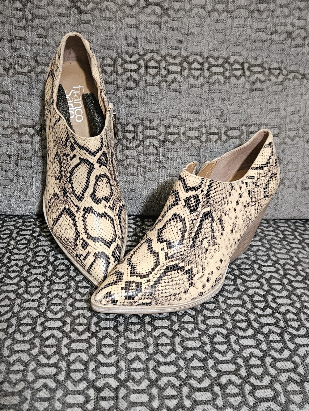 Franco Sarto Beige and Black Snake-Print Pointed Ankle Booties, NWOT, Sz 7